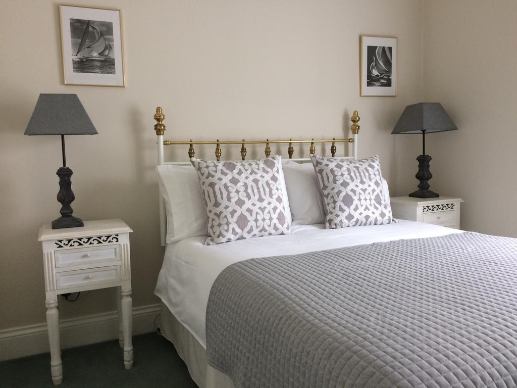 Bed and Breakfast Little Manor à Cheltenham Extérieur photo