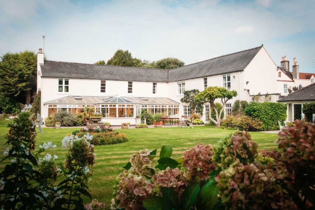 Bed and Breakfast Little Manor à Cheltenham Extérieur photo