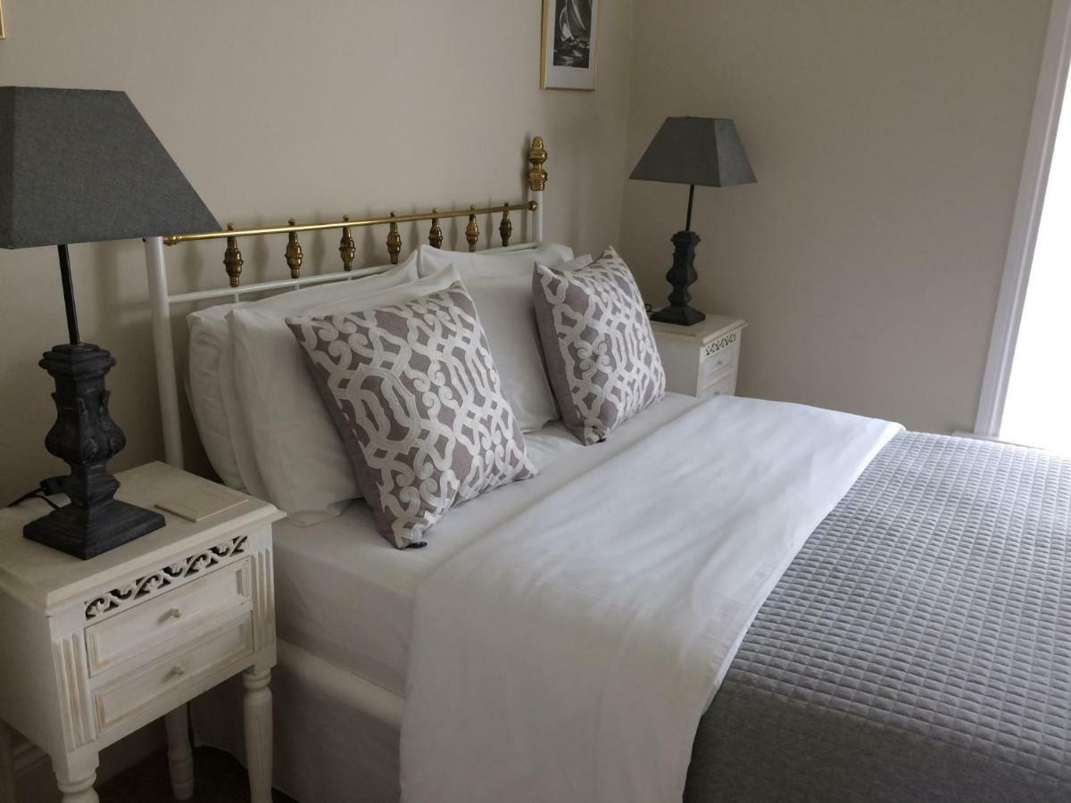 Bed and Breakfast Little Manor à Cheltenham Extérieur photo